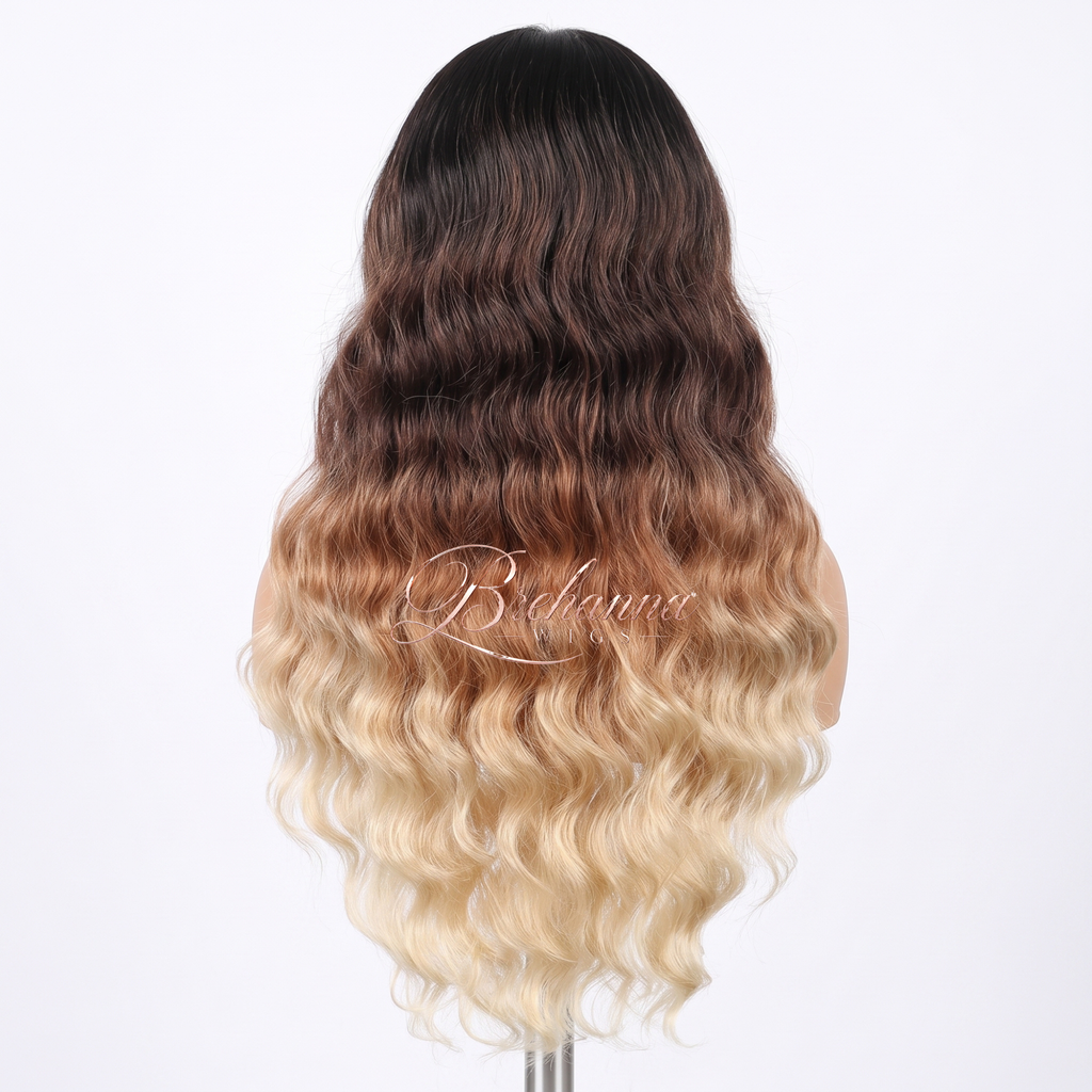 Princesse Wavy Blonde dégradée 32 pouce. 13x6 HD lace                - Perruque ondulé longue de luxe résistante à la chaleur pour un style glamour