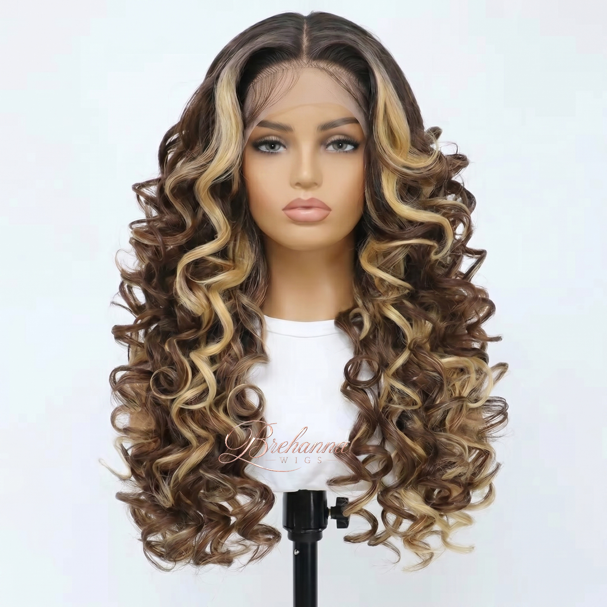 Perruque Latisha Marron Blond sans colle. 13x6 HD lace front - Perruque ondulé longue de luxe résistante à la chaleur pour un style glamour